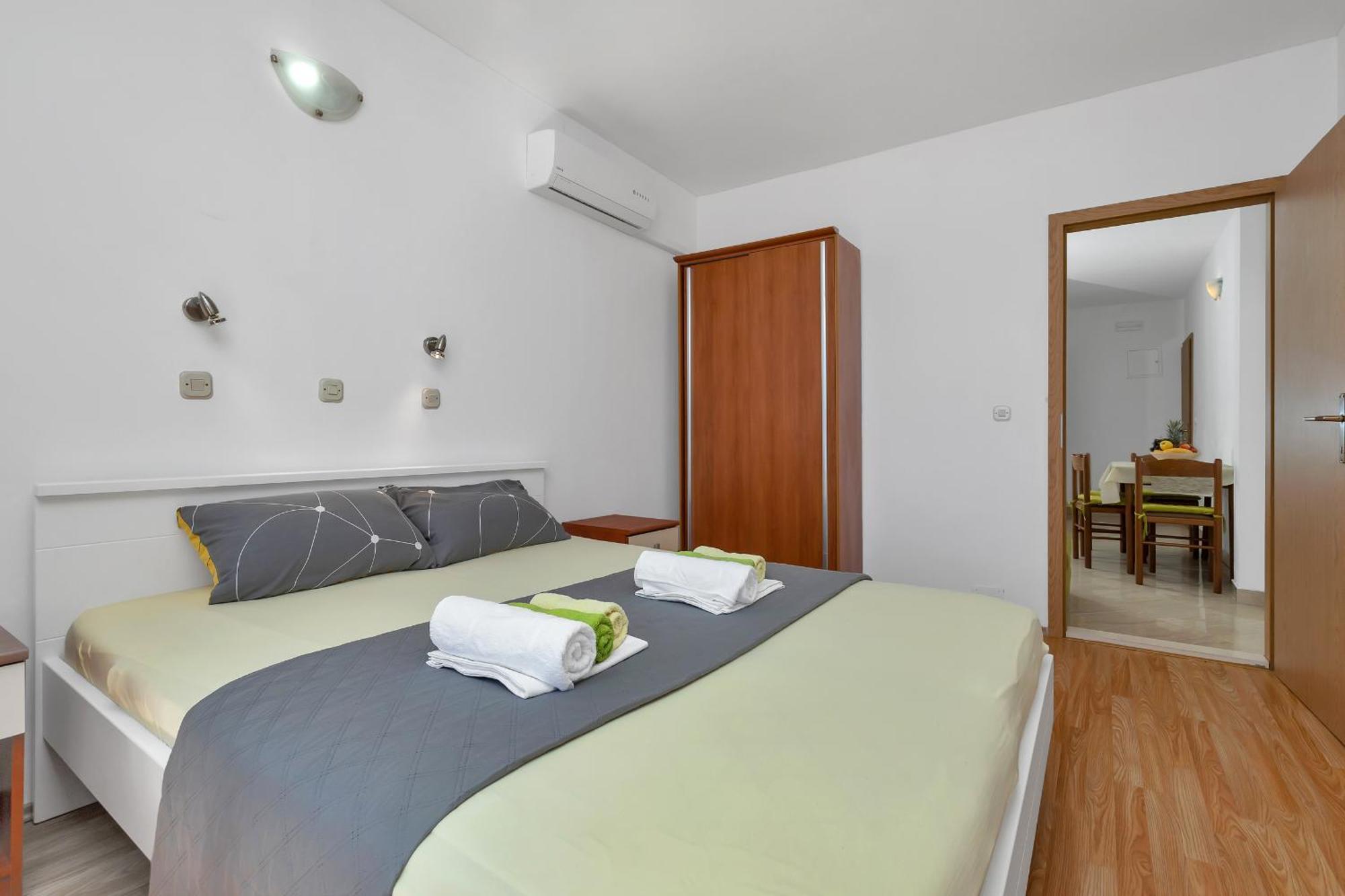 Apartments Ferdo Živogošće Quarto foto